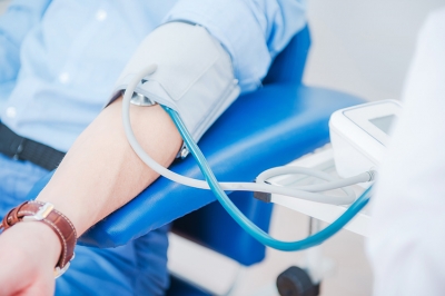 Beer and red wine: some effects on blood pressure